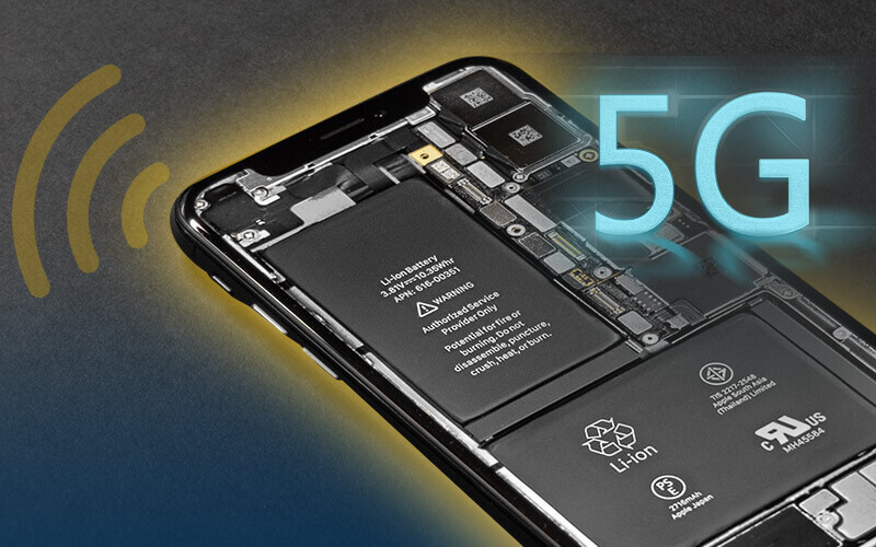inside of a mobile phone with the word 5G on it